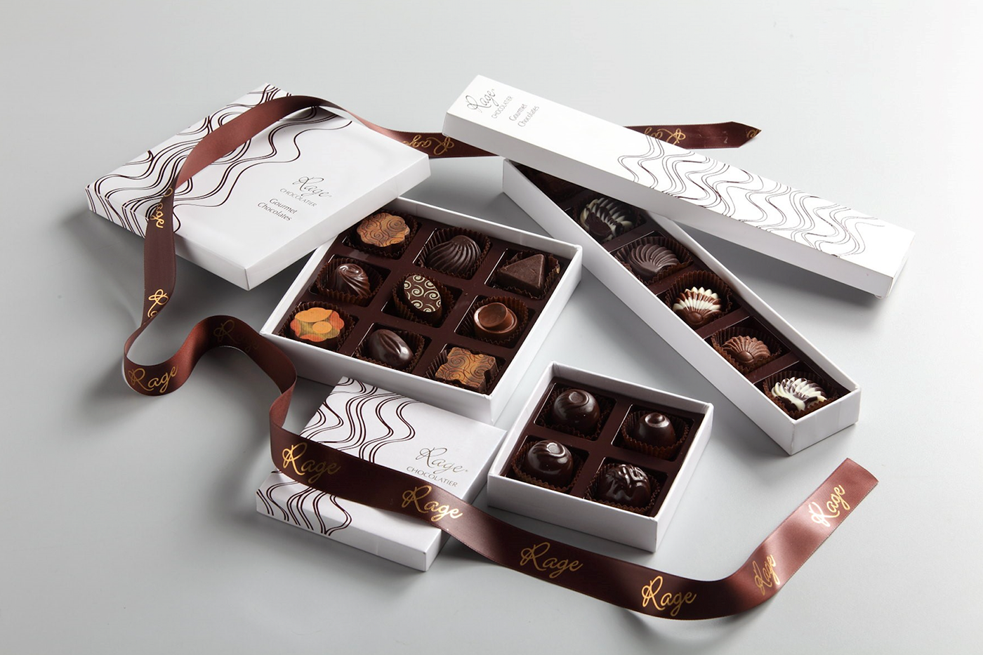 Chocolate Boxes Design Is an Ultimate Way to Charm out The Customers